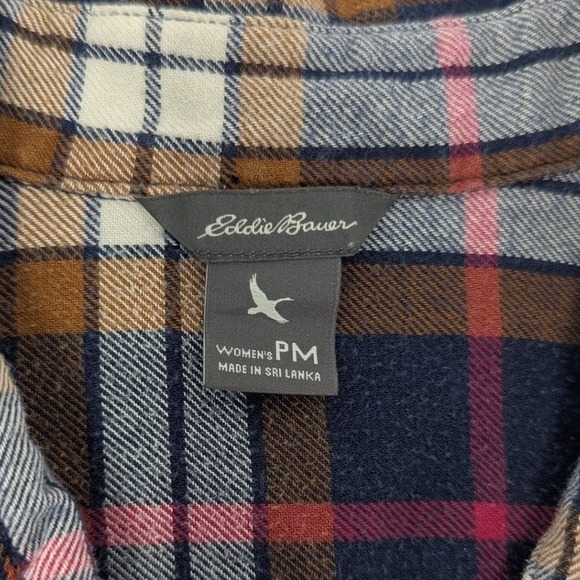 Eddie Bauer Women's PM Plaid Flannel Button Down Shirt Long Sleeve Navy Brown - Picture 2 of 11